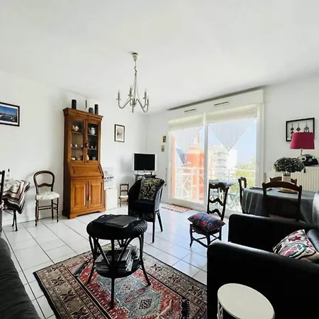 Apartment Louise-marie *